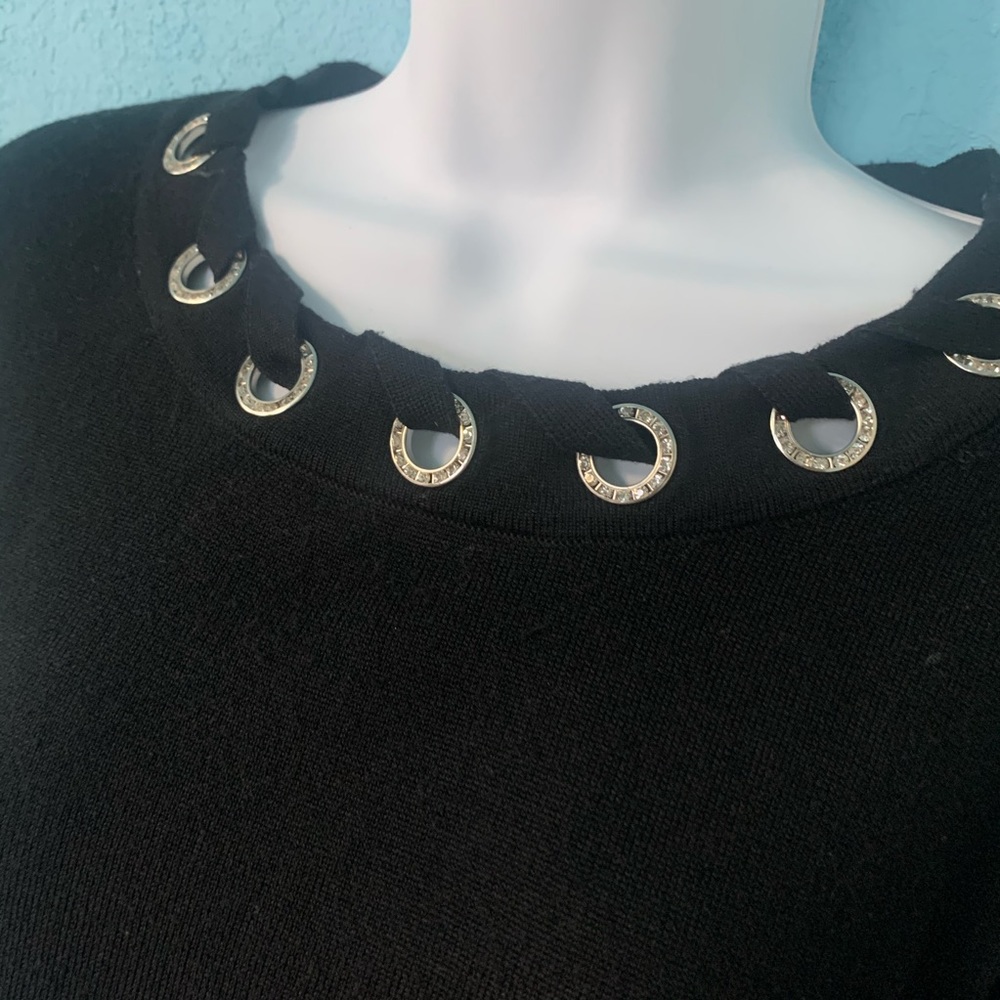 Cable & Gauge Black Sweater - Picture 2 of 7